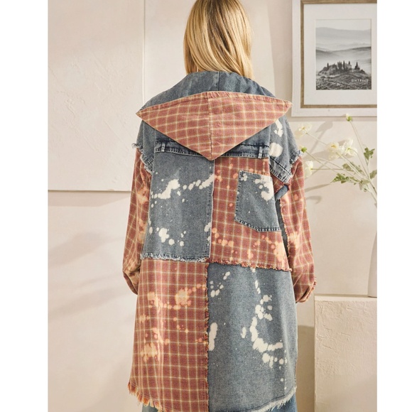 Oli & Hali Medium Wash Bleached Dyed Plaid Print Hoodie Denim jacket Shacket - Picture 5 of 7